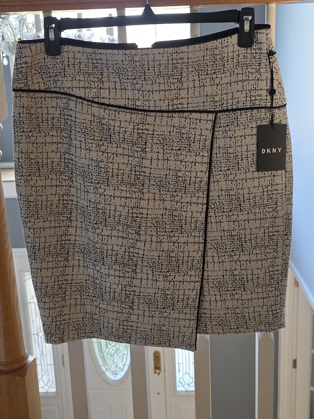DKNY Black and Ivory Tweed Pencil Skirt with Contrast Piping